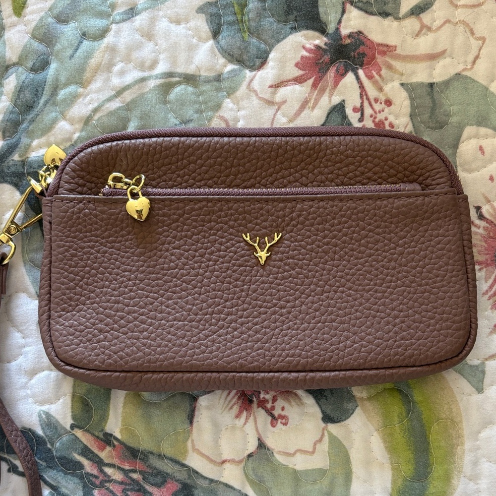 No Name Mauve Faux Leather Wristlet